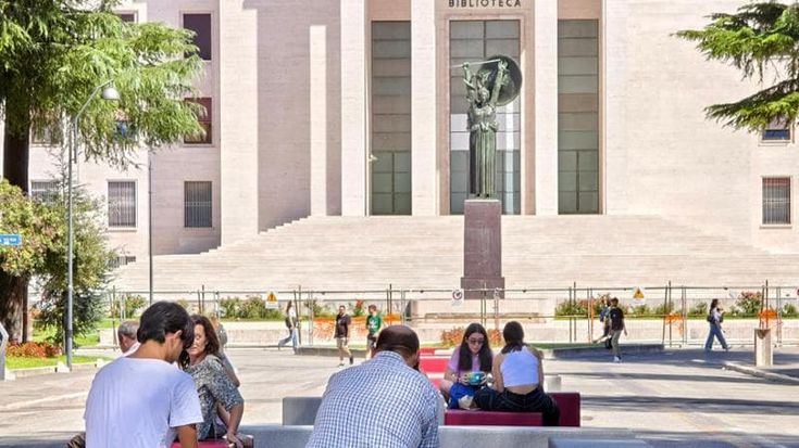 Sapienza, aule piene. Polimeni: “In presenza il 60% delle matricole”