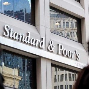 S&P tranquillizza: "Con il nuovo governo no effetti immediati sul rating"