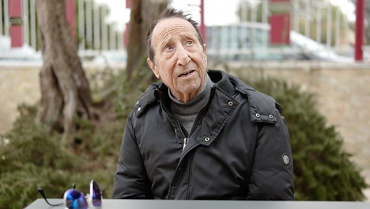 Alvaro Vitali: "Facevo l'elettricista, Fellini mi ha cambiato la vita. Che sofferenza l'ostilità della sinistra, io ero un militante del Pci"