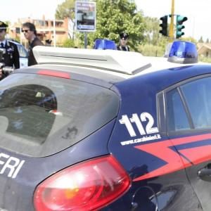 Cinisello, modella svedese di 22 anni sequestrata e violentata per mesi: arrestato un 42enne