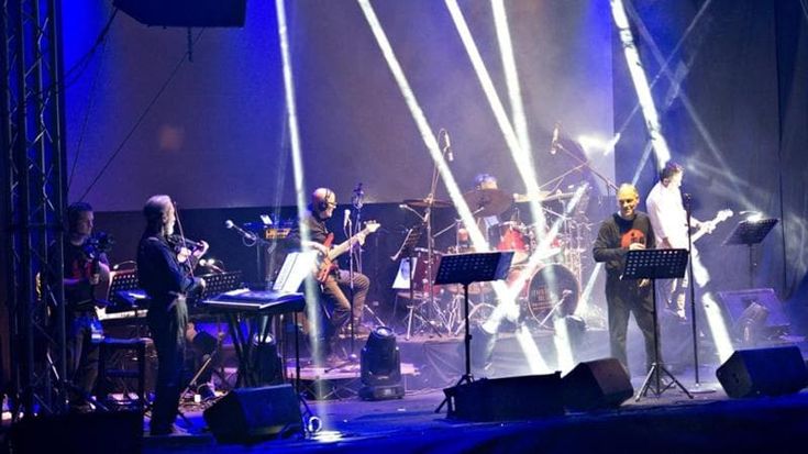 Venerdì sul palco l’Opera Squallid Orchestra per un omaggio agli Squallor