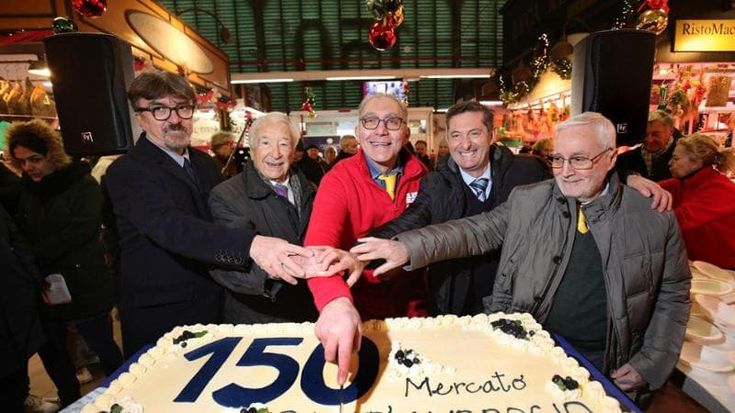 Mercato di Sant'Ambrogio, 150 anni di incontri e una degustazione solidale