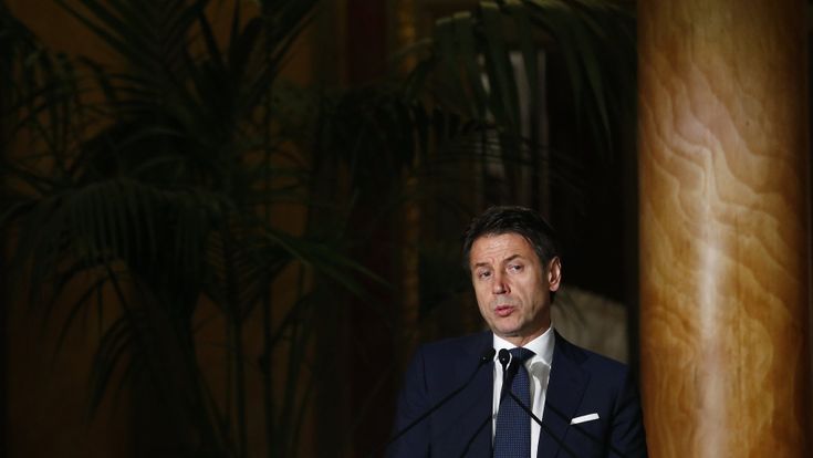 Pensioni, Conte pensa di ridurre quota 100 e il reddito può slittare
