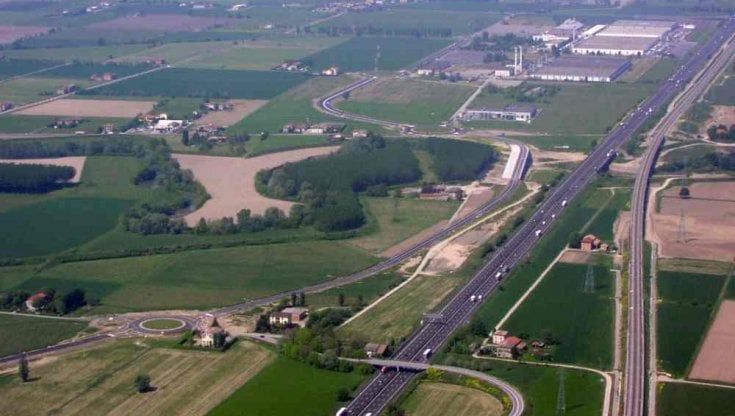 Sedici anni dopo il Comune paga l'indennizzo per la complanare casello - Fiera
