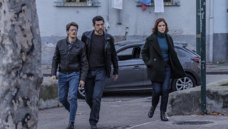 Maurizio de Giovanni, uno scrittore dentro la tv: "Dopo la terza stagione dei 'Bastardi' vi presento Sara"