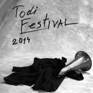Teatro, Festival di Todi: dall'intervista immaginaria a Marina Berlusconi alla Russia