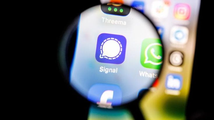 Politici e giornalisti in Italia spiati sull’app di Signal