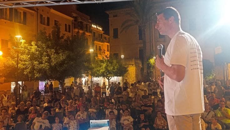 La biologia e la passione di raccontare la scienza ai più piccoli, Davide Siri morto in un incidente