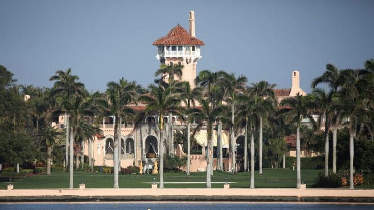 Mar-a-Lago, ventenne armato cerca di entrare nella residenza di Trump e viene ucciso