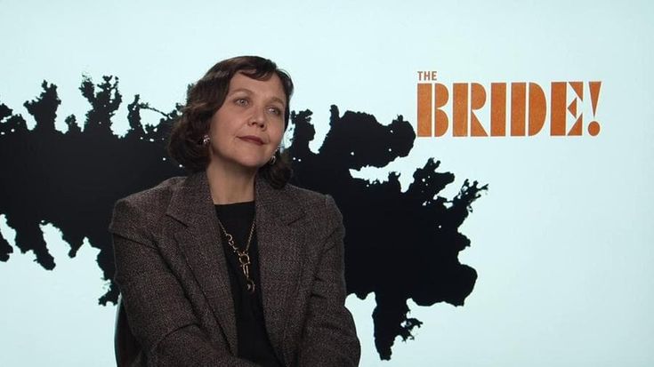 Maggie Gyllenhaal: "La Sposa e Frankeinstein, mostruosamente affascinanti e in fuga d'amore"