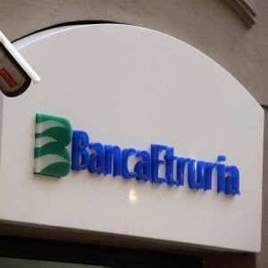 Banca Etruria, confermate le multe Consob agli ex vertici: 2,8 milioni