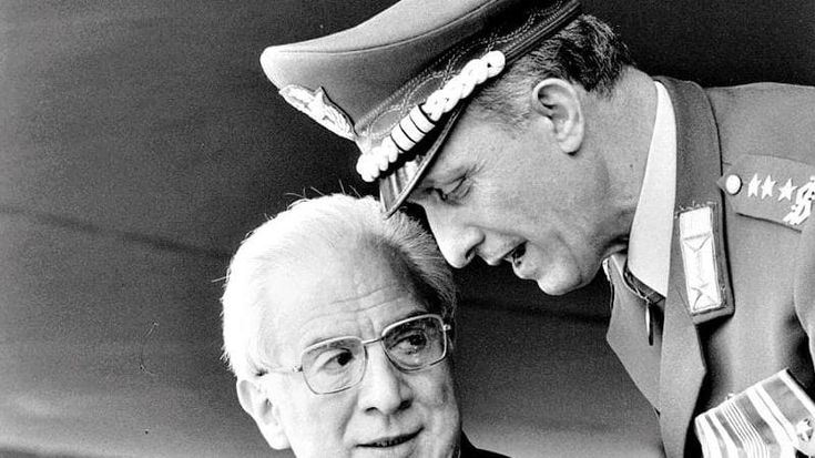 Jucci: “Il mio secolo di missioni segrete, da Moro a Gheddafi”