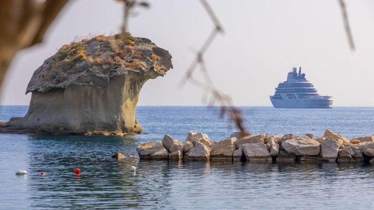 Lacco Ameno, arriva la "Four Seasons I": Ischia entra nel circuito delle crociere di lusso