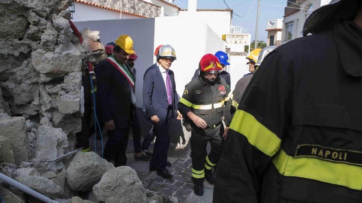 Ischia, la beffa del condonino diventato extralarge