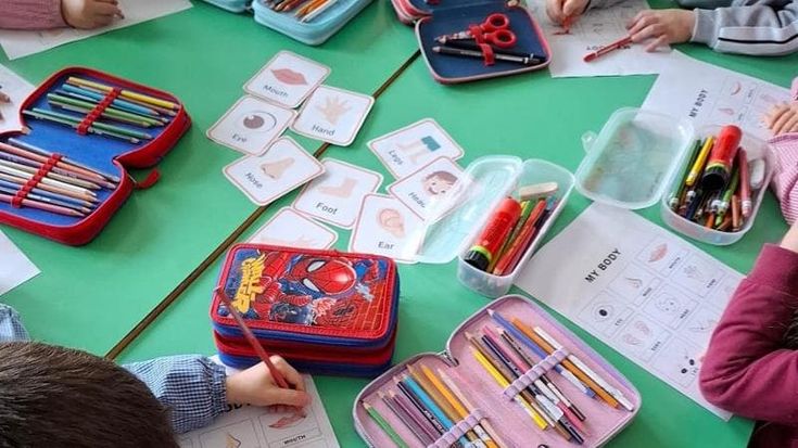 Salta il voucher scuola per migliaia di famiglie. È scontro in Regione