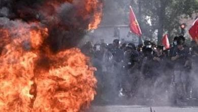 Protesta degli studenti in Francia: preside attaccato a Marsiglia. Le Pen accusa Mélenchon