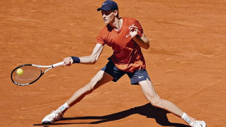 Il tennis di Sinner, l’elettricità e l’effetto punta
