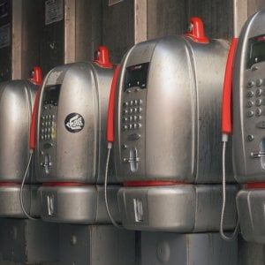 Vivendi-Elliott, storia di un braccio di ferro lungo un anno per il controllo su Telecom