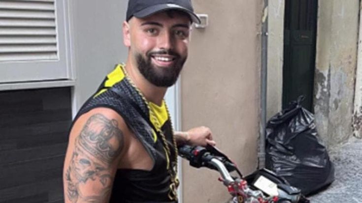Napoli, calciatore ucciso per sbaglio: il boss voleva vendicarsi per un video hot della figlia