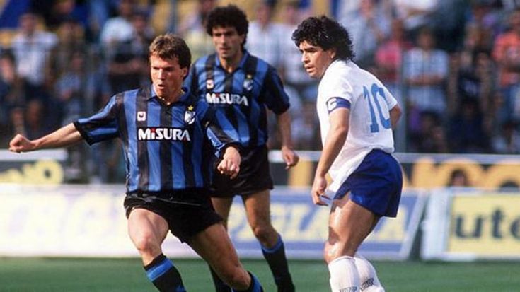 Inter e Napoli, Maradona e Matthaus, Conte e Inzaghi: il romanzo di anni di sfide-scudetto