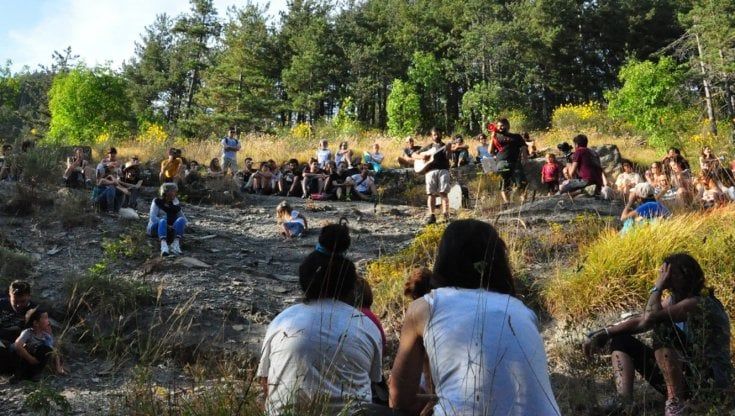 A Razzuolo (Mugello) jazz nel bosco e letteratura al pascolo, è il Festival Foglia Tonda 