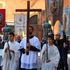 Modena, sfilano i cattolici oltranzisti contro il Gay Pride