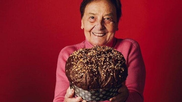 Intervista a Nonna Silvi, la più social d’Italia: “Quando cucinai per il re del Qatar”
