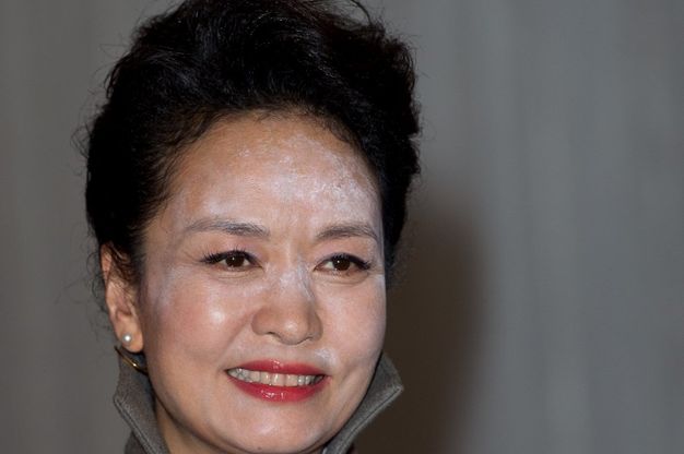 Gb, il trucco della first lady cinese Peng Liyuan è un disastro