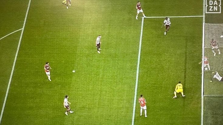 Milan-Torino, la goal line technology non funziona: interviene il Var per assegnare il gol ai granata