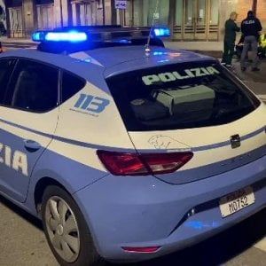 Ruba camion dei rifiuti a Ferrara e guida all'impazzata nel centro di Padova
