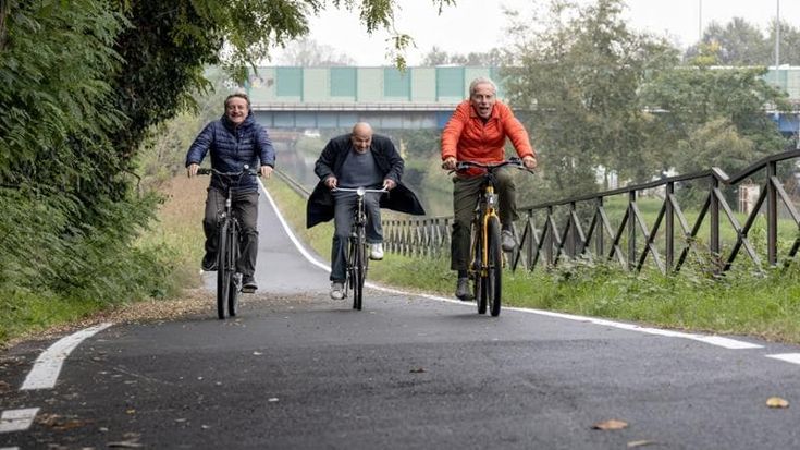 Aldo, Giovanni e Giacomo: tre vite e una città, Milano. Con una profezia di sicuro insuccesso