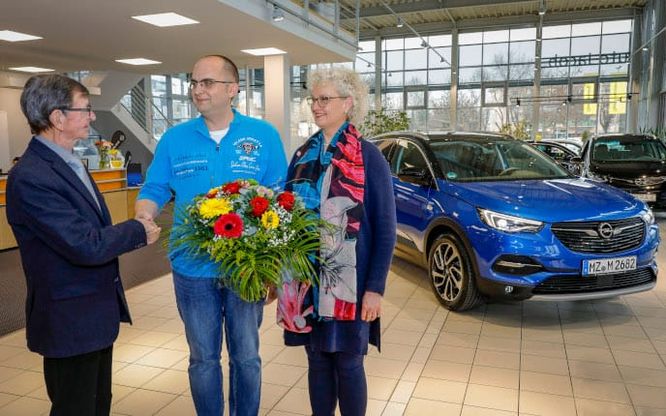 Opel Grandland X da 180 Cv, che debutto