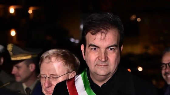 Regionali Calabria, è ufficiale: Occhiuto si ritira, via libera a Jole Santelli