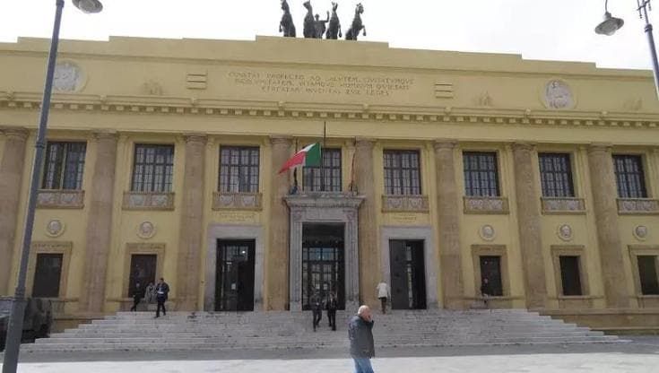 Messina, muore mentre lo trasportano in ambulanza dal carcere di Gazzi al policlinico
