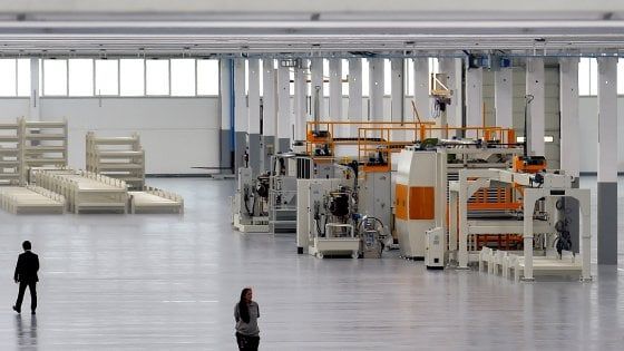 Ceramica, inaugura la Laminam di Borgotaro