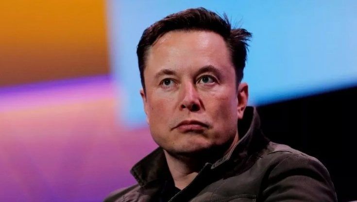 I satelliti Starlink guidano gli attacchi dei droni di Zelensky: così Elon Musk aiuta l'Ucraina