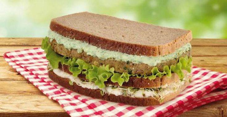 Il panino vegan pi&ugrave; lungo del mondo<br />protagonista a Campo de Fiori