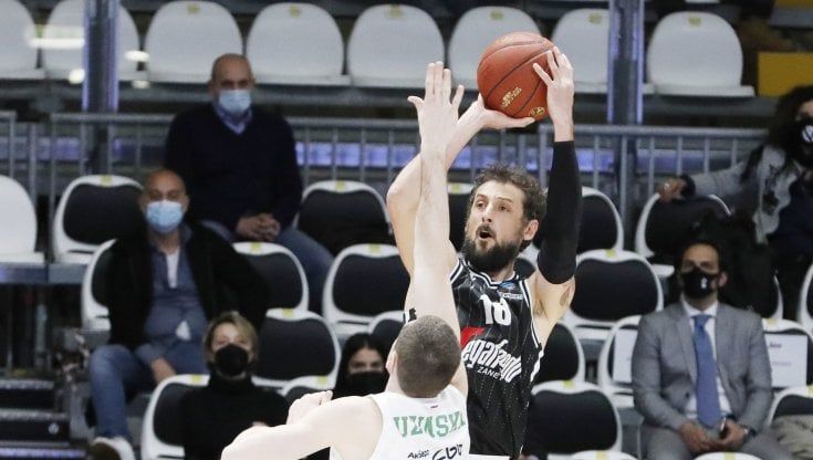 Basket, Eurocup: Kazan costringe la Virtus Bologna alla 'bella' per andare in finale