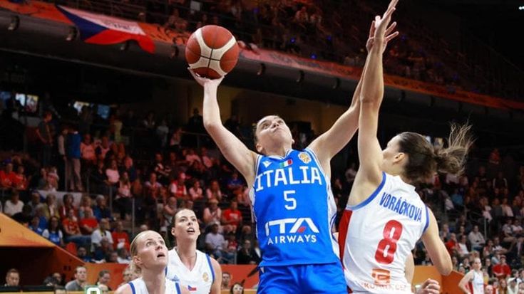 Matilde Villa trascina le azzurre all’esordio nel Mondiale, Italia-Repubblica Ceca 63-54