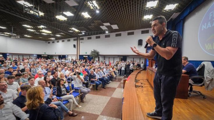 Il veto di Forza Italia su Vannacci: “Non siamo un’accozzaglia”