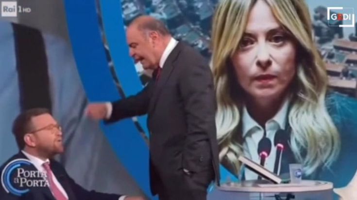 Vespa perde le staffe per una battuta del dem Provenzano. È polemica, lui si difende: “Mi ha offeso”