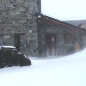 Tragedia sulle Alpi svizzere, il superstite: "Vivo grazie all'esperienza"