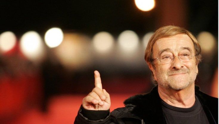 Lucio Dalla: "Non combatto niente se non  la falsità e l'idiozia"