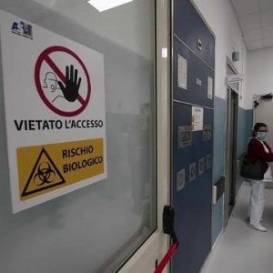 Coronavirus, focolaio dopo preghiera: un altro decesso
