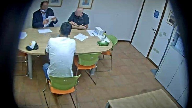 Perugia, sentenza caso Suarez: tre rinviati a giudizio, prosciolta avvocata della Juve