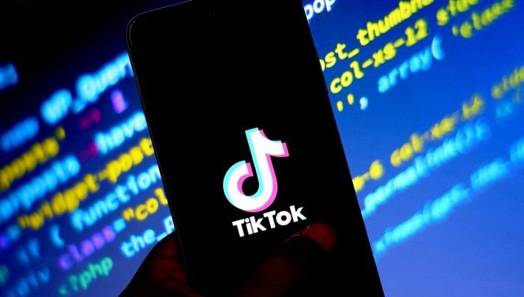 "Lascio il mio lavoro": le "Grandi dimissioni" annunciate su TikTok 