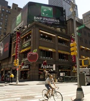 Bnp Paribas, la multa da 10 miliardi scalda i rapporti Usa-Francia
