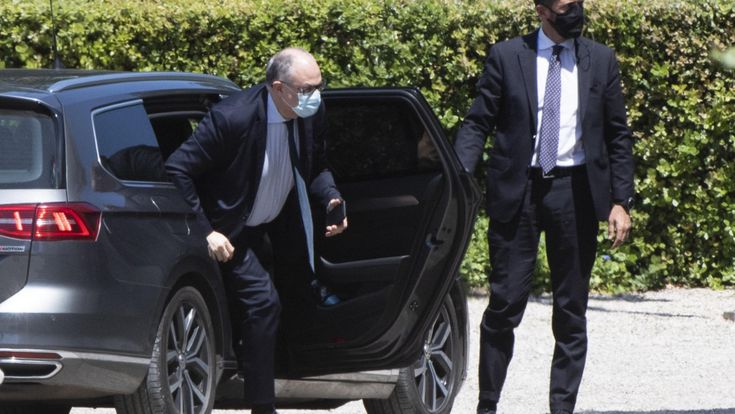 La mossa di Gualtieri sul lavoro “Contratti a tempo più liberi”