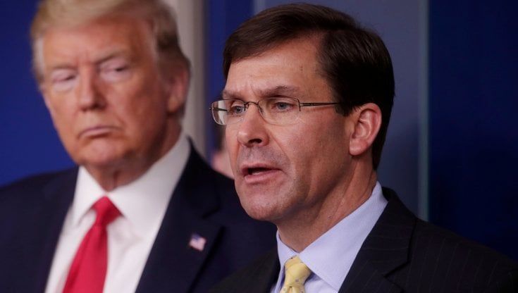 Ora Trump si blinda e licenzia via Twitter il capo del Pentagono