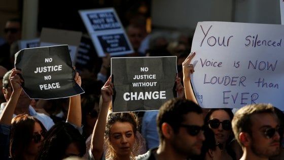 Malta, omicidio Caruana Galizia: migliaia di persone in piazza